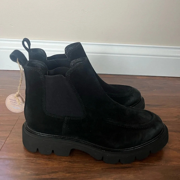 Sofft Samira Black Suede Booties-NWT Size 7.5-Chelsea style - Picture 4 of 14